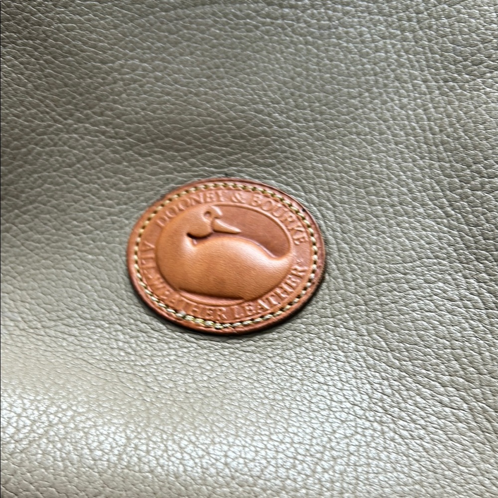 Vintage Dooney & Bourke Taupe-y Gray and Shoulder Bag - Picture 8 of 13